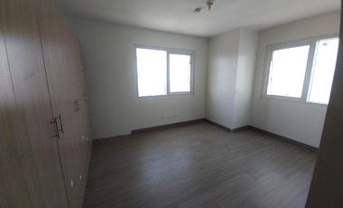 Connor at Greenhills 2BR w/ Parking | Ortigas Land | San Juan City
