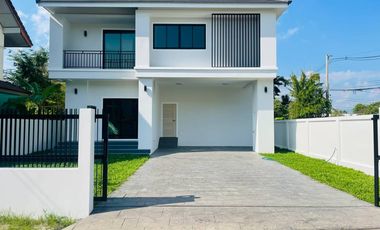 Modern  Contemporary style for sale Location Nong Chom, San Sai, Chiang Mai.