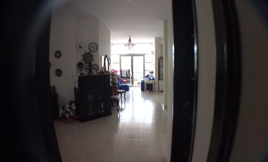 Casa en Venta en SM 11. Con alberca . También propia para  despacho de abogados, contable, notaria etc.