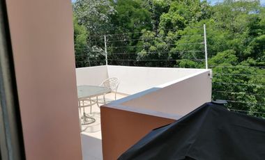 Casa en Venta en SM 11. Con alberca . También propia para  despacho de abogados, contable, notaria etc.