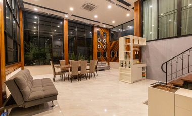 Picturesque Riverside Home on 8 rai Sawang Wirawong Ubon Ratchathani Thailand