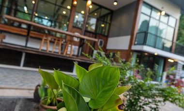 Picturesque Riverside Home on 8 rai Sawang Wirawong Ubon Ratchathani Thailand