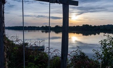 Picturesque Riverside Home on 8 rai Sawang Wirawong Ubon Ratchathani Thailand