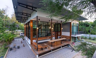 Picturesque Riverside Home on 8 rai Sawang Wirawong Ubon Ratchathani Thailand