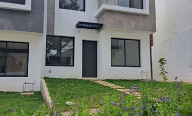 $2,300,000 En Cuernavaca, Una Casa Residencial Muy Cómoda con Alberca CIMA