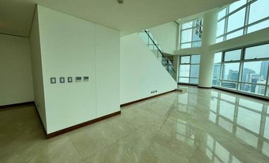 FOR SALE: Rare Penthouse Unit in Two Roxas Triangle, Makati City