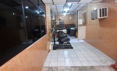 Casa en Venta, Centro, Manta, Ecuador