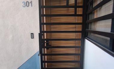 RENTA DE DEPARTAMENTO EN RESIDENCIAL RUBI DE 2 RECÁMARAS FRENTE A CASA CLUB CON ALBERCA