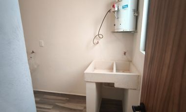 RENTA DE DEPARTAMENTO EN RESIDENCIAL RUBI DE 2 RECÁMARAS FRENTE A CASA CLUB CON ALBERCA