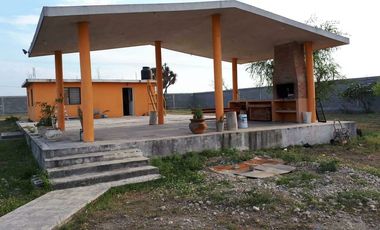 QUINTA Y TERRENO CON CASA EN VENTA EN PESQUERÍA