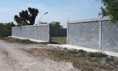 QUINTA Y TERRENO CON CASA EN VENTA EN PESQUERÍA