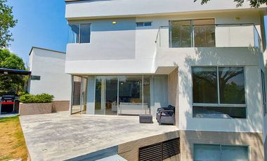 Casa Campestre en Venta en Sector Masinga, Amoblada, Santa Marta