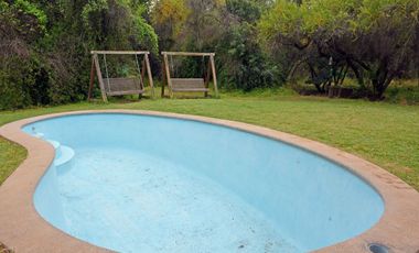 Quilpué, Parcela 3,8 Hás, productiva, casa 4 dormitorios +2 cabañas + piscina + pozo