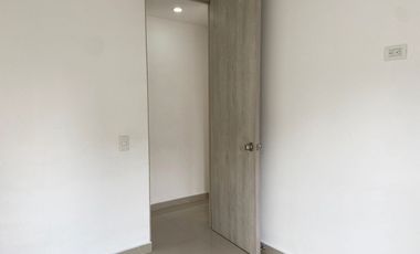 PR21974 Apartamento en arriendo en el sector Calle Larga