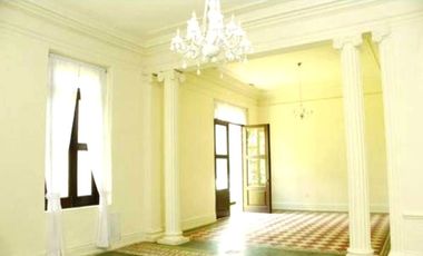 Casa en Venta Estilo Frances Col. Americana, Para Hotel, Negocios, Des. Vertical