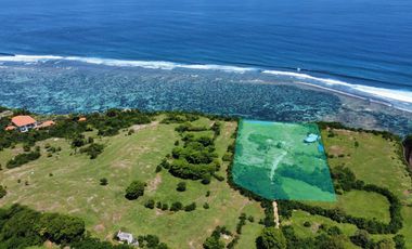 Cliff front land 1 hectare ocean View in kutuh Ungasan .