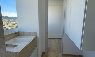 SE RENTA PENT HOUSE DE LUJO - 3 PISOS