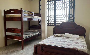 Casa de la playa en venta - vía data villamil