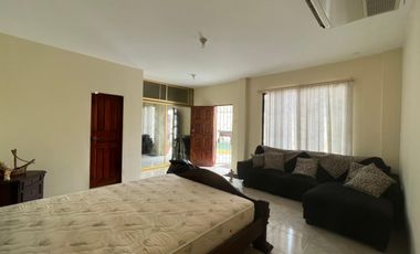 Casa de la playa en venta - vía data villamil