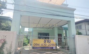 Urgent sale!! Single house, ready to move in, 3 floors, wide area, Soi Watthananiwet-Sutthisan/50-HH-6600.