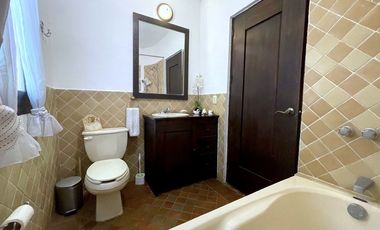 Casa Tesoro