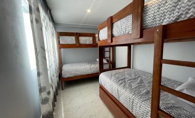 SE ALQUILA CASA Y 4 MINIDEPAS EN EL MISMO INMUEBLE