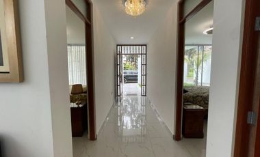 SE ALQUILA CASA Y 4 MINIDEPAS EN EL MISMO INMUEBLE