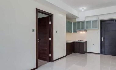 Rent to Own 1 Bedroom Condominium For Sale at Trion Towers in BGC Taguig near High Street & SM Aura