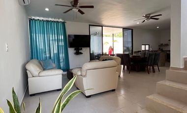 CASA 4 RECAMARAS PLAYA DEL CARMEN THULA