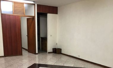PR16085