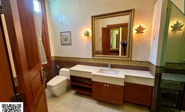 [For Sale] 2 Houses, Modern Bangna Style with swimming pool + Thai Style House, 2 Rai 2 Ngan 60 Sq.wa., Ayutthaya Province Along the Chao Phraya River