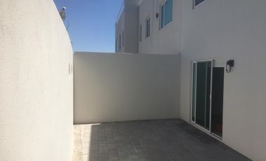 Renta casa condominio Citea, Zibata