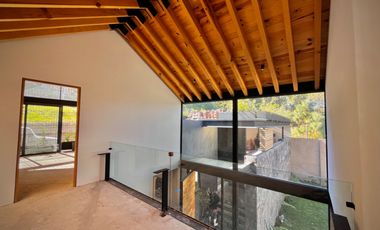 Casa en venta en Avándaro a 5 minutos del club de golf en Valle de Bravo