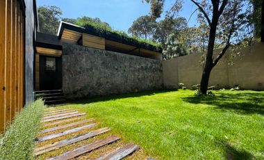 Casa en venta en Avándaro a 5 minutos del club de golf en Valle de Bravo
