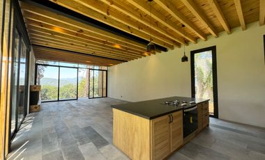Casa en venta en Avándaro a 5 minutos del club de golf en Valle de Bravo