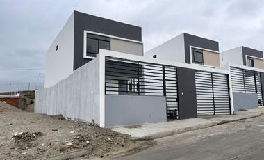 Casa De Venta En Manta Zona Norte De Manabí