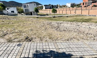 LOTES EN PARQUE RODAS - LOMAS DE ANGELOPOLIS