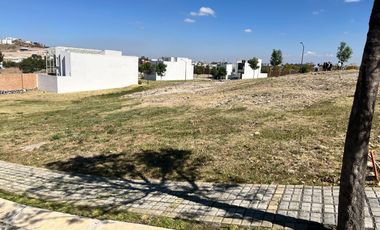 LOTES EN PARQUE RODAS - LOMAS DE ANGELOPOLIS