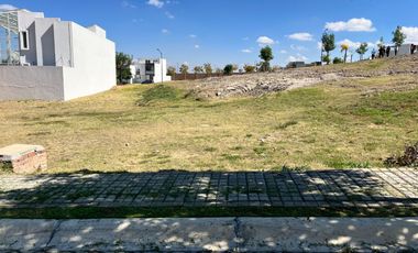 LOTES EN PARQUE RODAS - LOMAS DE ANGELOPOLIS