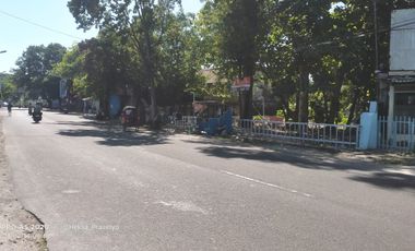 Tanah Pekarangan di Jl Dr. Wahidin Sudiro husodo Solo