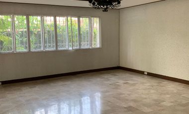 Cozy Mid-Century Style House in Valle Verde 2, Pasig City for Rent