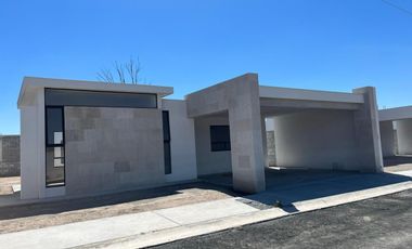 Casa en venta en colonia Puerta del Sol Saltillo, Coahuila