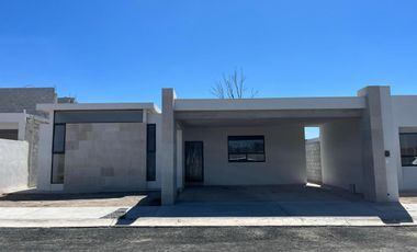 Casa en venta en colonia Puerta del Sol Saltillo, Coahuila