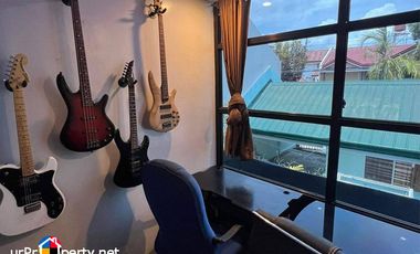 for sale fully furnished house with 7 bedoom plus 2 parking in cabancalan mandaue cebu
