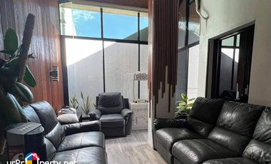 for sale fully furnished house with 7 bedoom plus 2 parking in cabancalan mandaue cebu