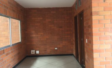 BODEGA ALQUILO EN CONJUNTO  ARROYOHONDO YUMBO 585 M2 $12 MILLONES