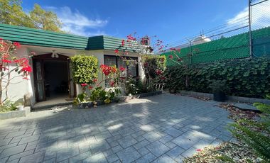 VENTA CASA JARDINES DEL SUR UN SOLO NIVEL 394 MTS DE TERRENO