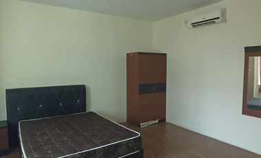 3 HomeStay Shophouse Units still operating in Nagoya Hill for Rent