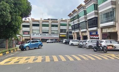 3 HomeStay Shophouse Units still operating in Nagoya Hill for Rent