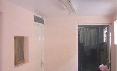 Edificio 4 pisos en Naucalpan con Oficinas y departamento habitacional